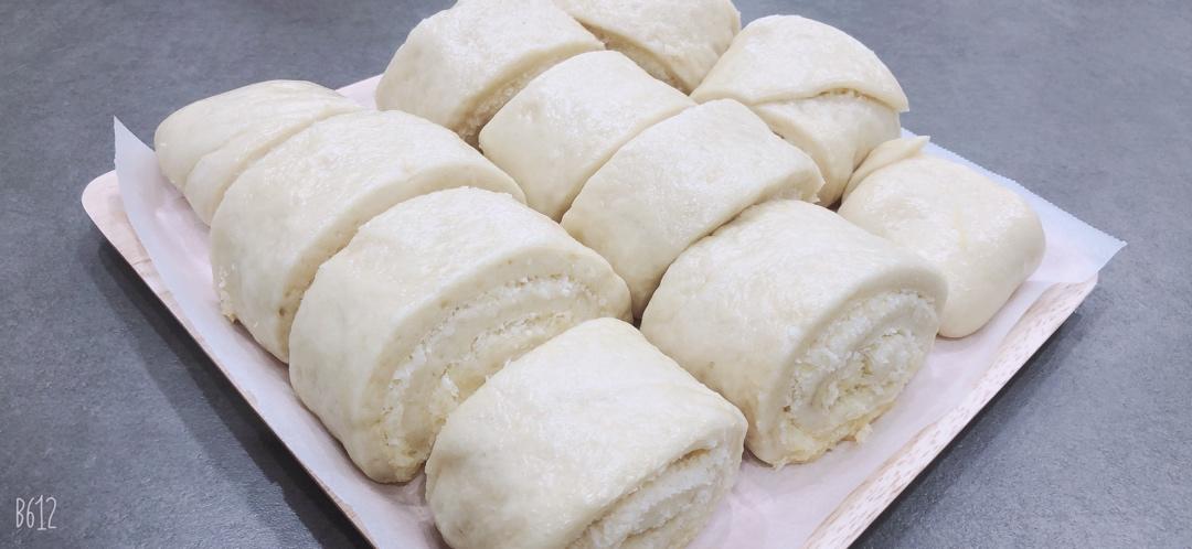 椰蓉馒头卷（附自制椰蓉馅）