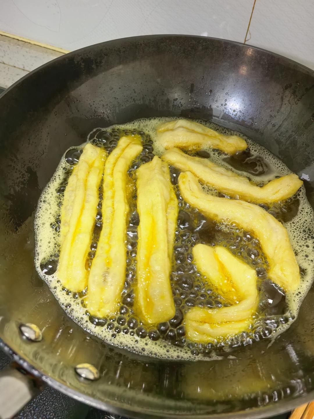 自制蓬松酥脆大油条