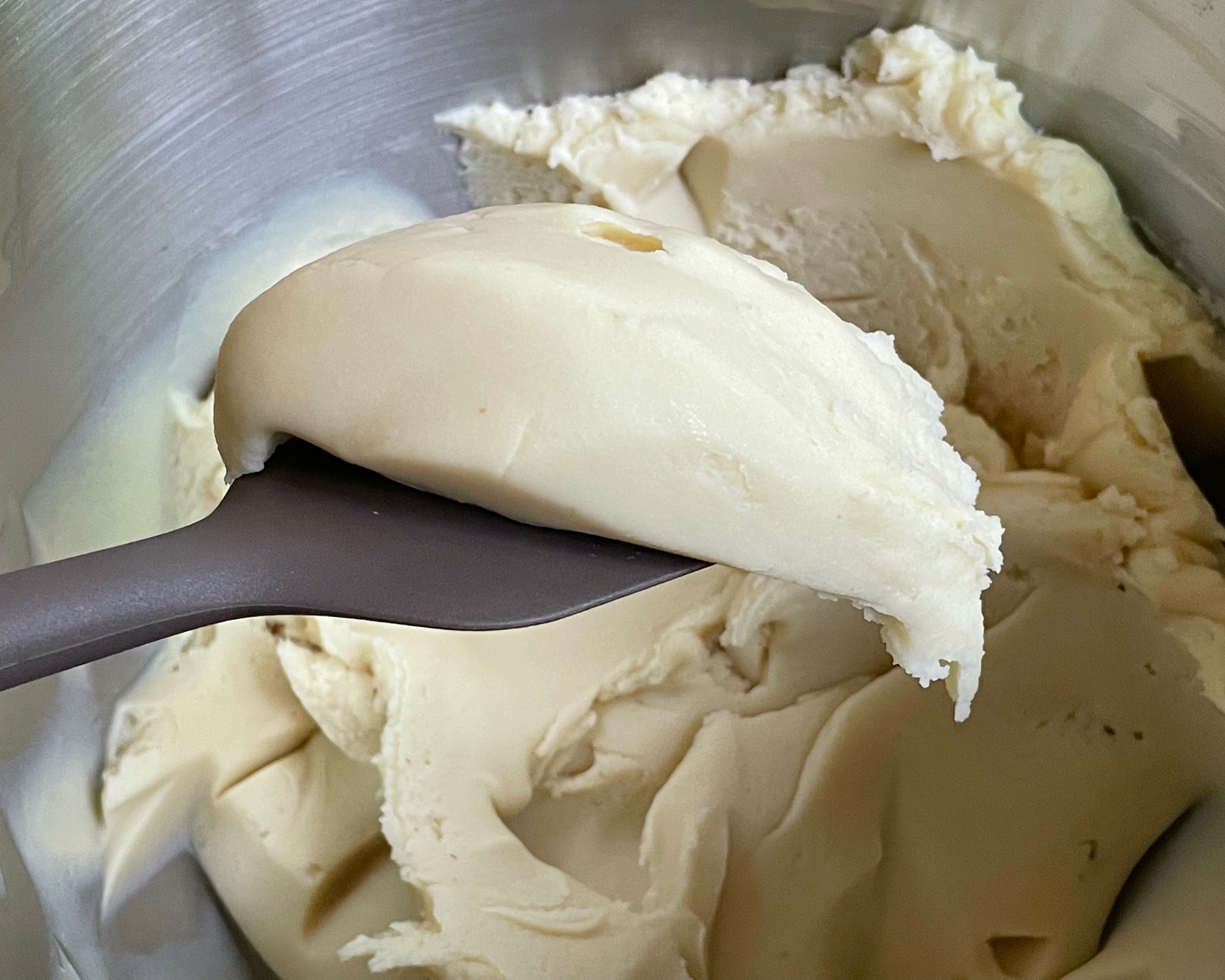 百变奶香冰沙馅——自制桃山皮月饼的做法 步骤10