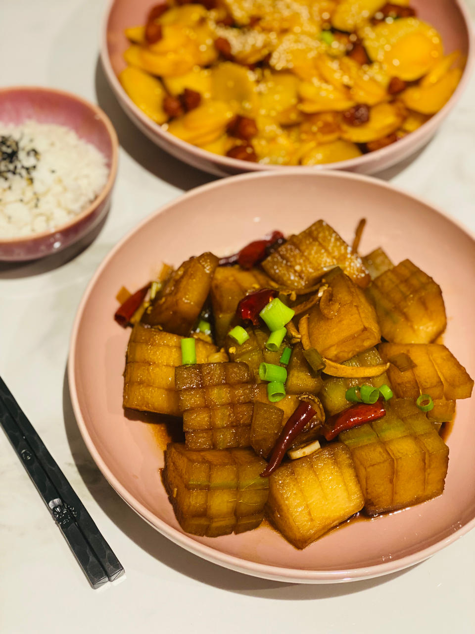 红烧冬瓜最完美做法，不加一滴水，瞬间秒杀红烧肉