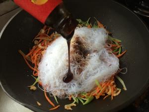 虾米炒粉丝的做法 步骤8