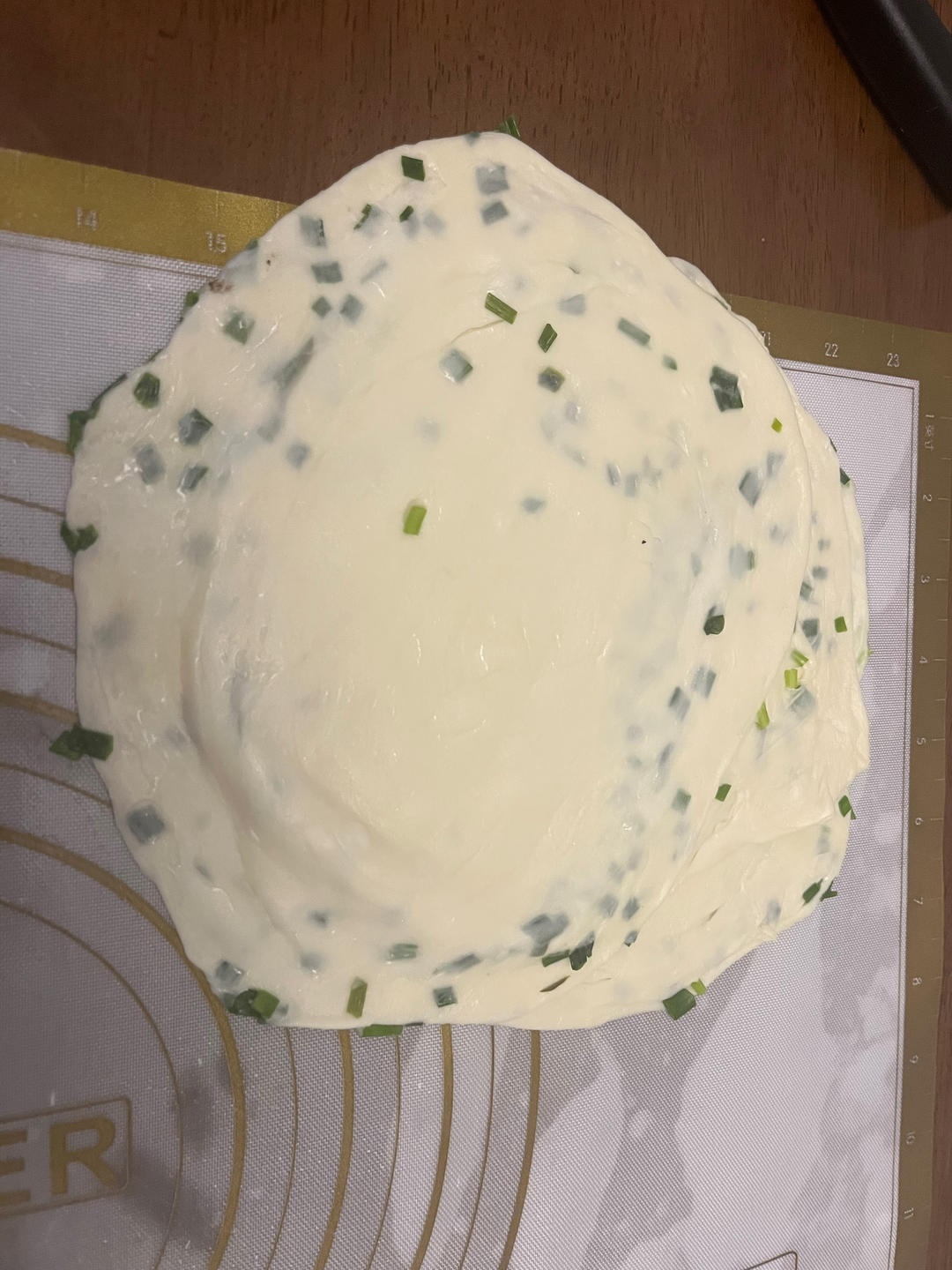 家常葱油饼 柔软多层 凉了也不硬 附细节视频详解