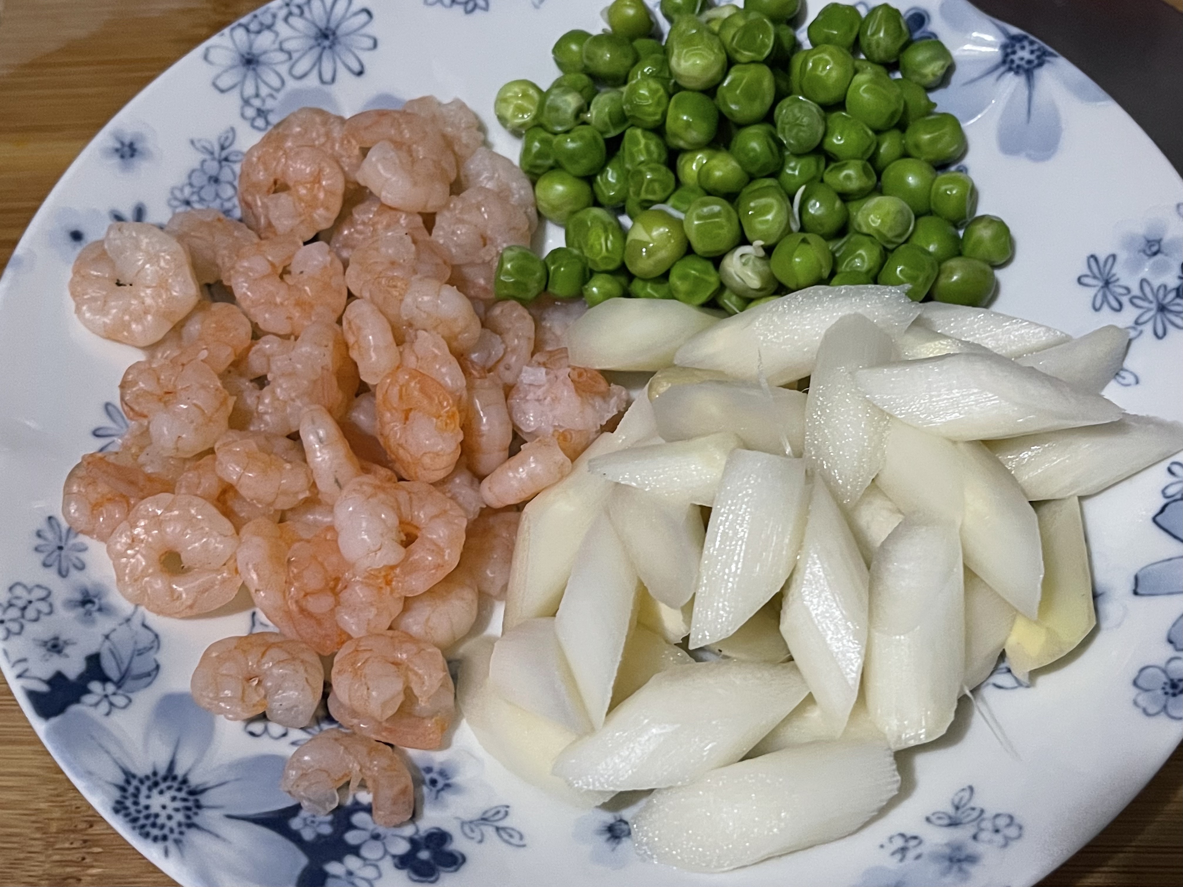 白芦笋炒虾仁🍤的做法 步骤2