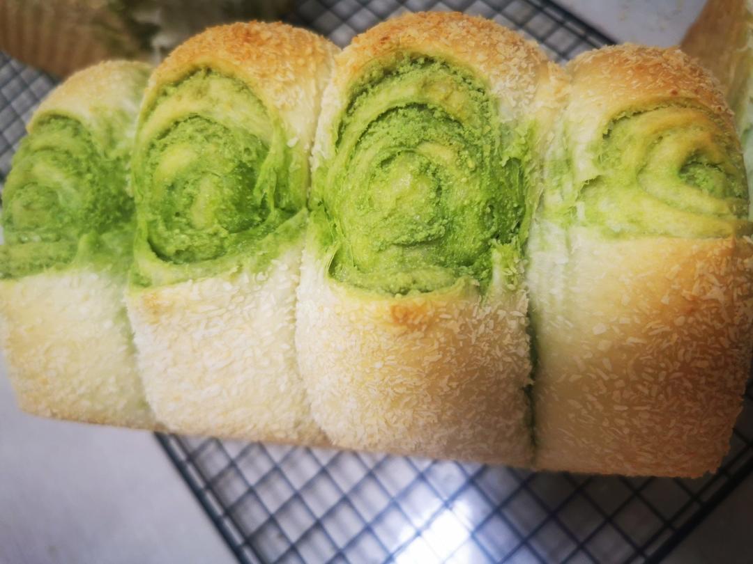 抹茶奶酥小金砖（70%中种吐司）