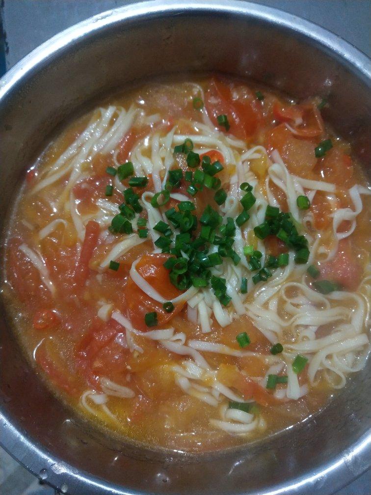 超简单又美味的番茄面🍜