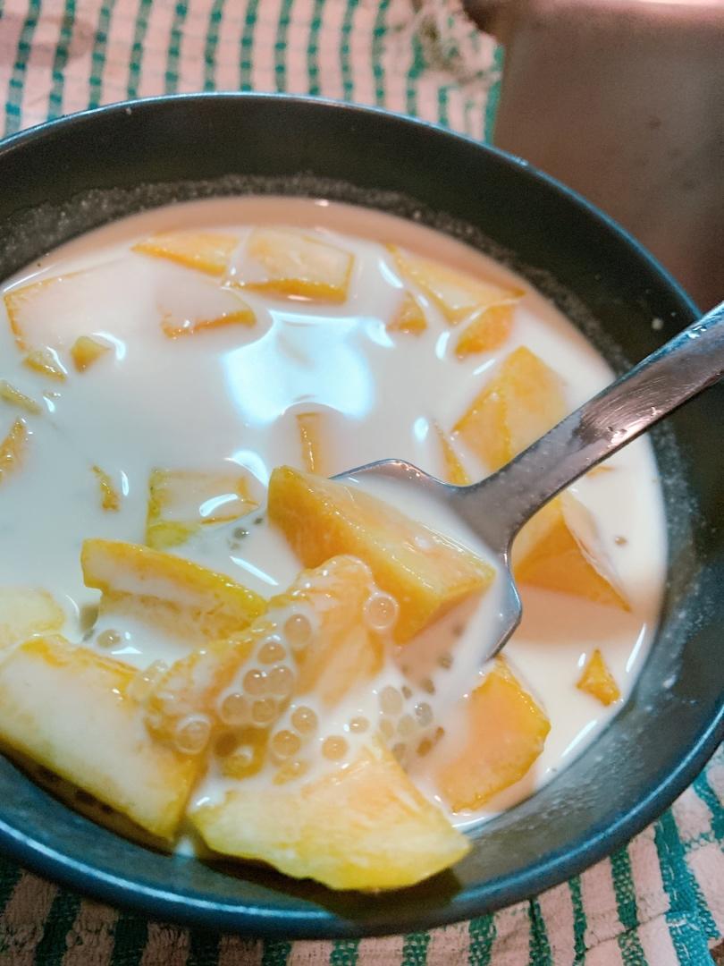 椰浆芒果西米露