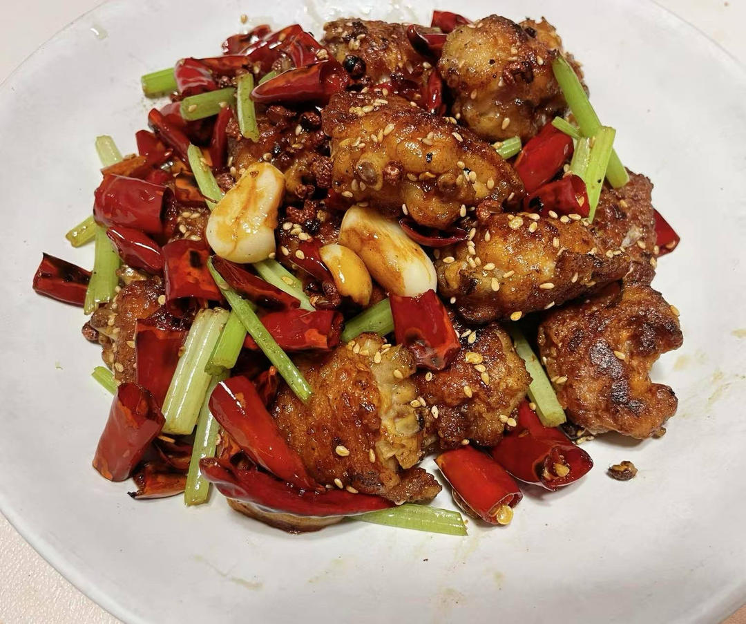 多種吃法雞翅，干炒雞翅