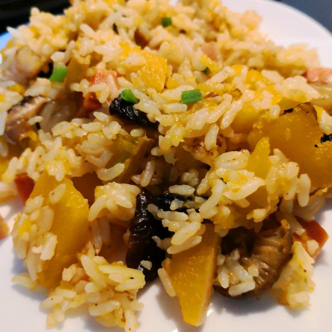美味到不行的南瓜饭