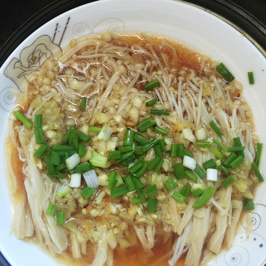 蒜蓉蒸金针菇
