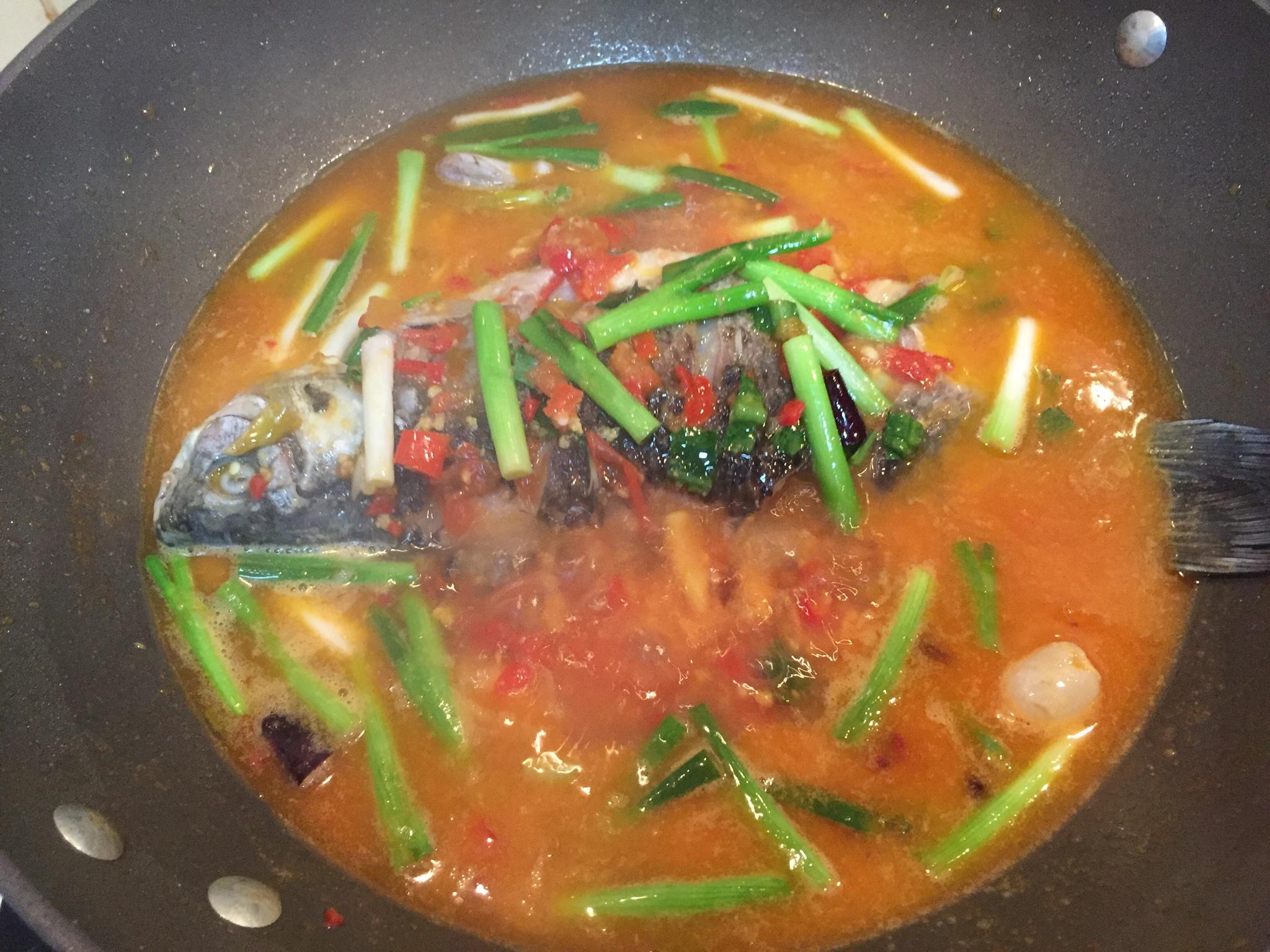酸辣番茄鱼的做法 步骤10