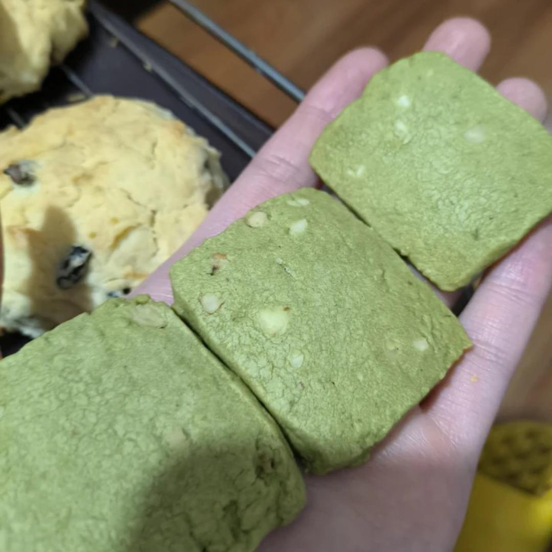 抹茶杏仁曲奇饼干