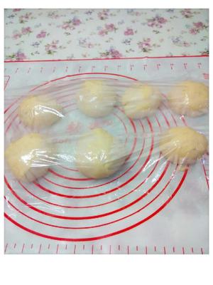 黄油卷排包的做法 步骤1