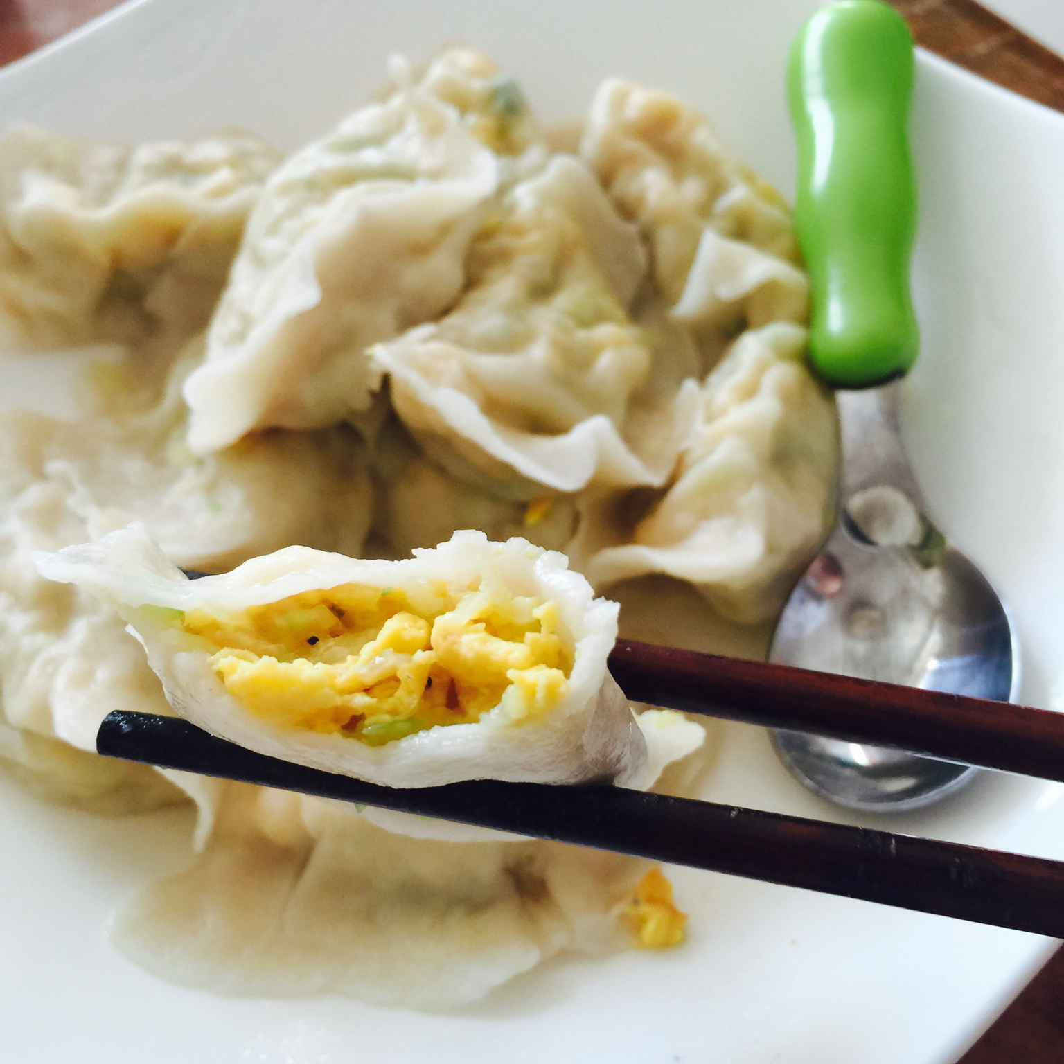 西葫芦鸡蛋虾皮饺子