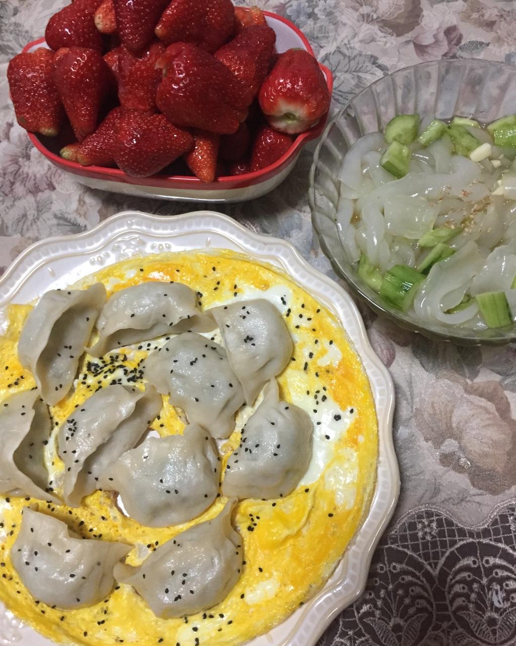 抱蛋煎饺