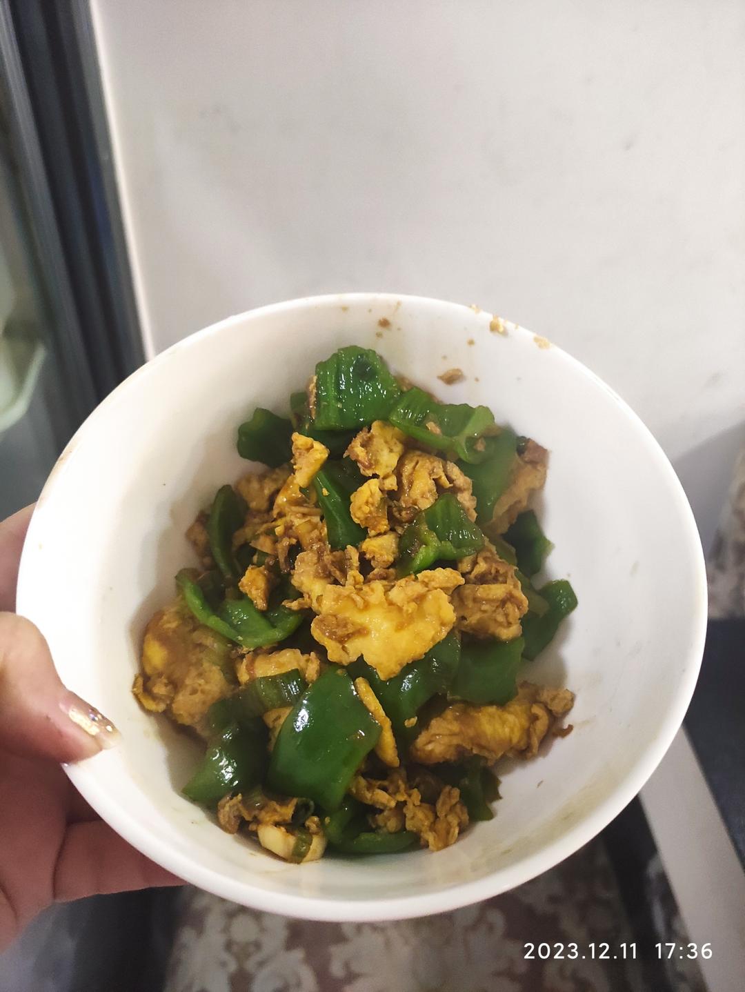 青椒炒蛋