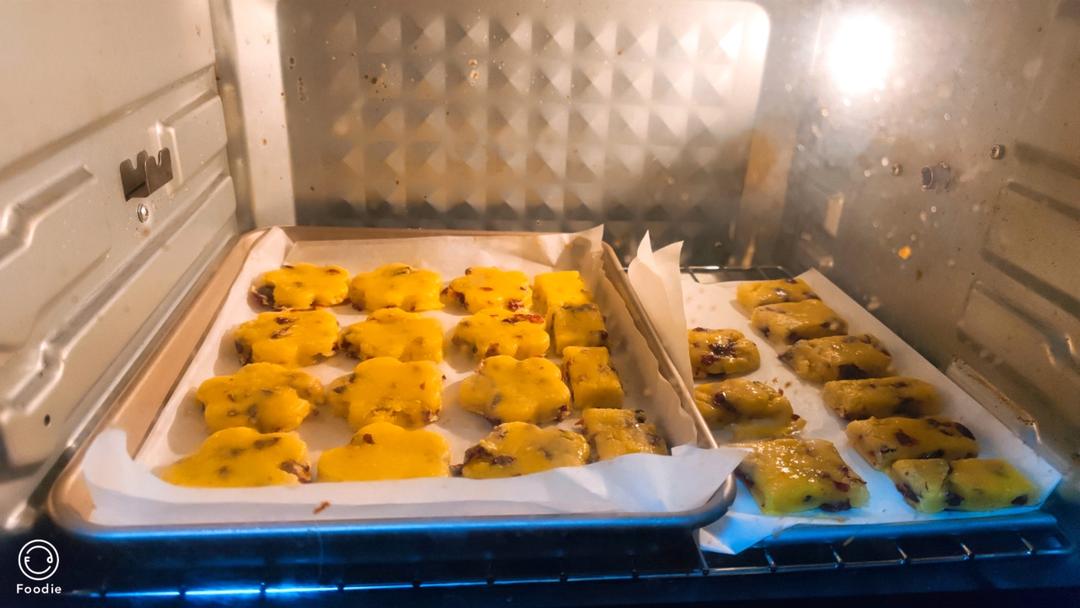 葡萄奶酥(超酥香的饼干)