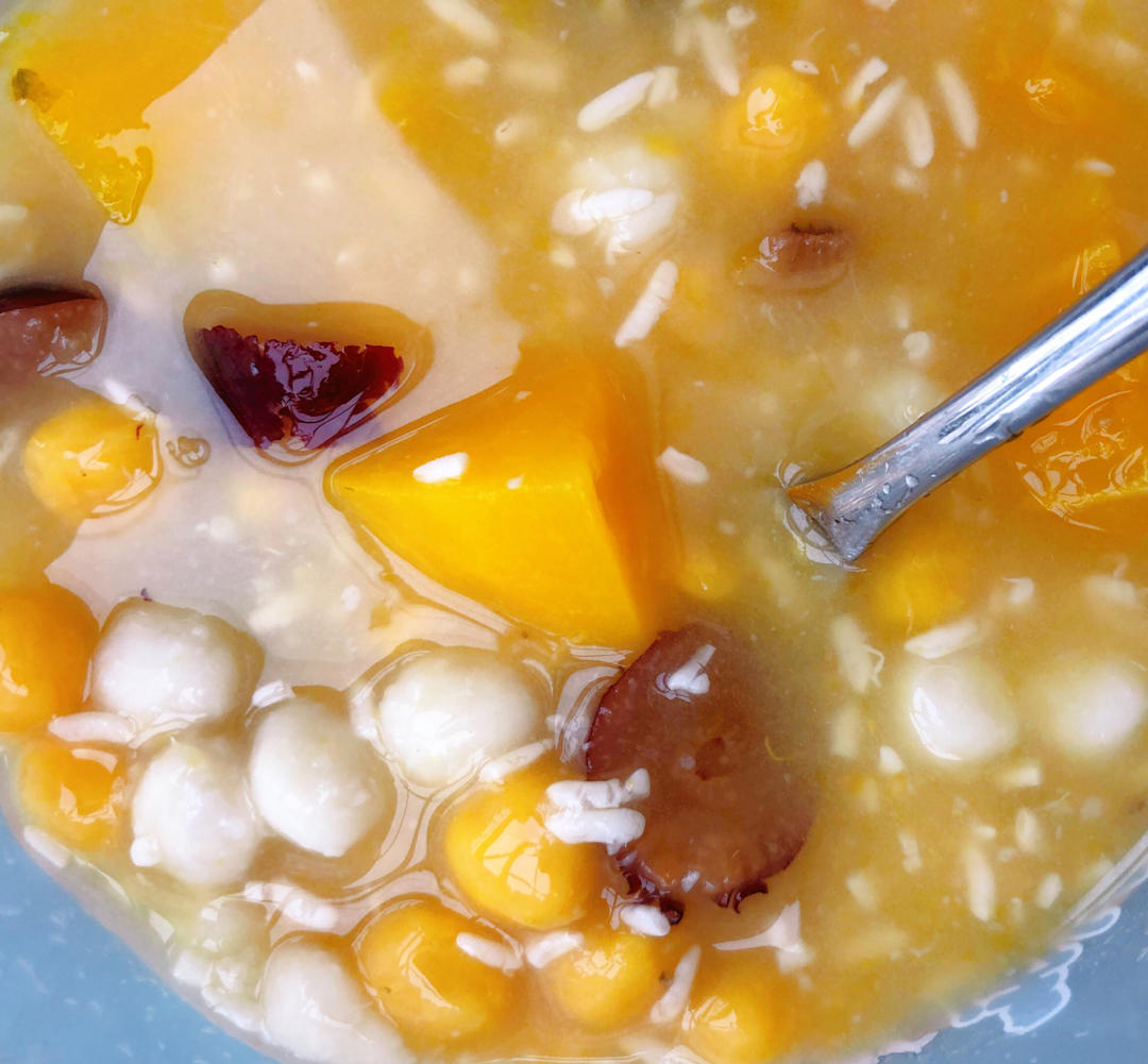 养生小甜品❗️超级好喝补气血的南瓜酒酿丸子和桂圆胶妍膏