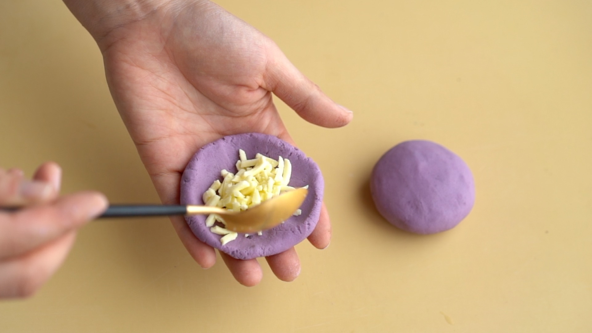 紫薯芝士饼的做法 步骤3