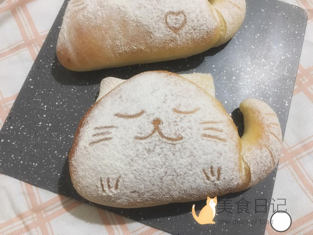 可爱猫--全麦蜂蜜小面包