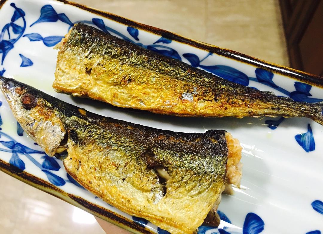 盐煎秋刀鱼