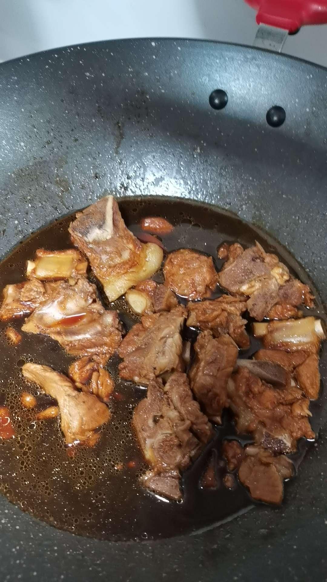 酱香排骨