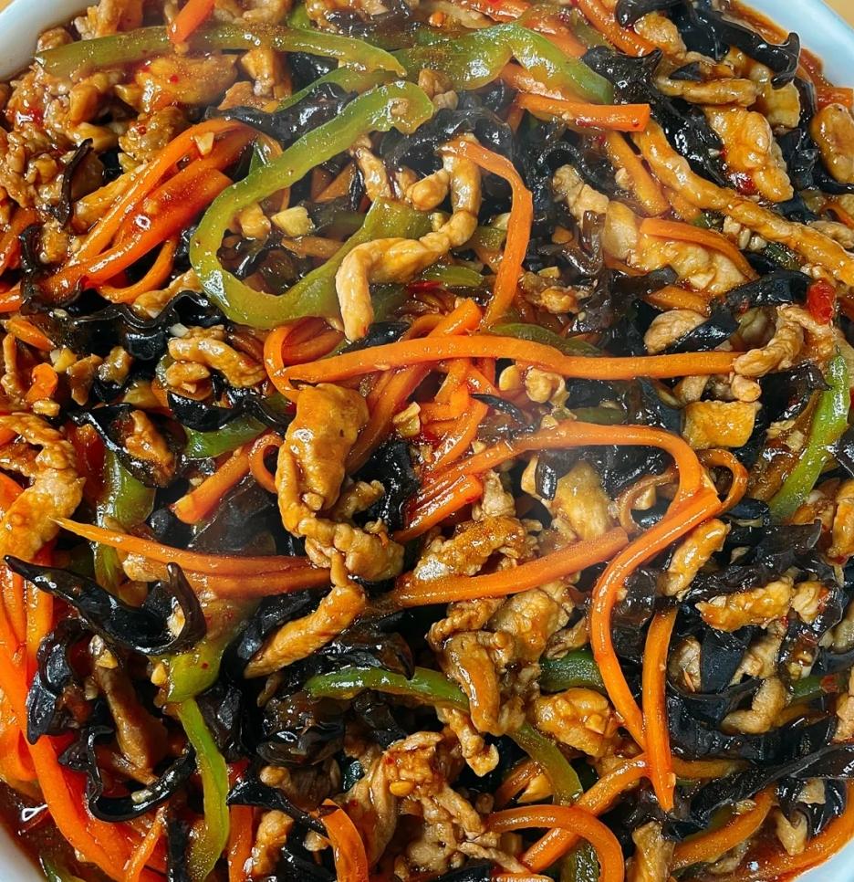 【鱼香肉丝的做法步骤图,鱼香肉丝怎么做好吃】可乐2020_下厨房