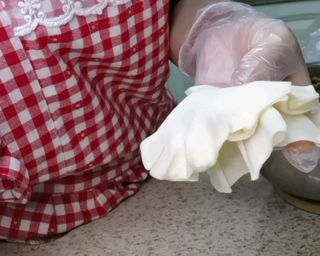 🔥烧麦‼️家常早点囤粮必做❗️肉丁糯米烧麦（饺子皮版.内附视频）的做法 步骤10