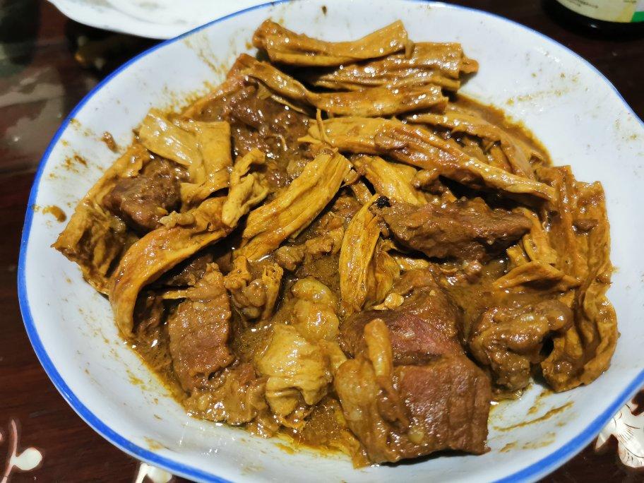 柱侯腐竹牛腩煲