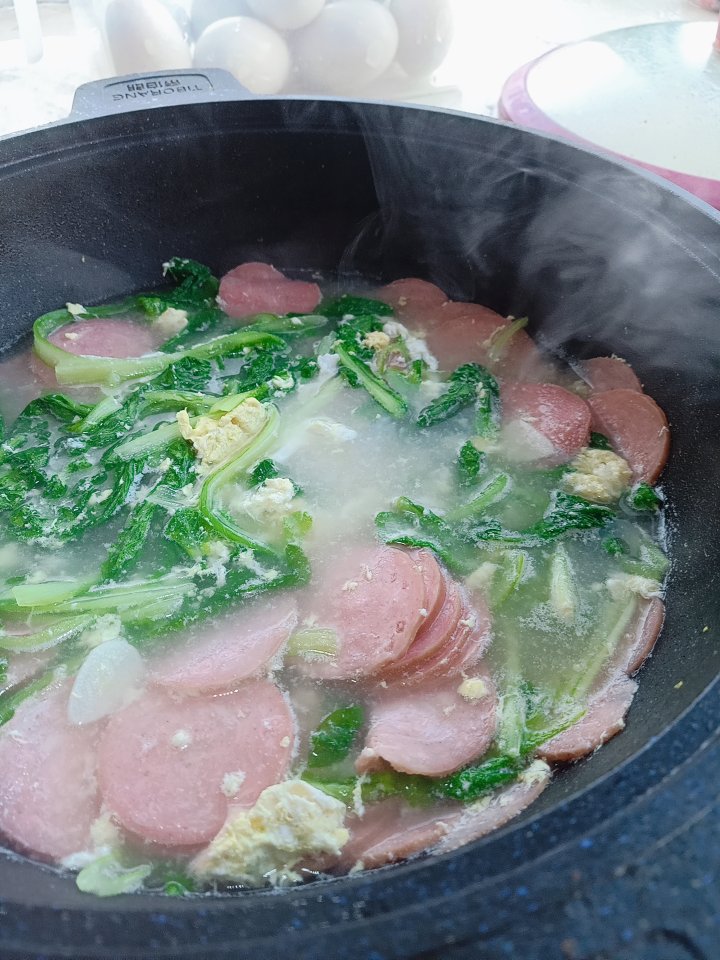 虾米咸鸭蛋小白菜汤