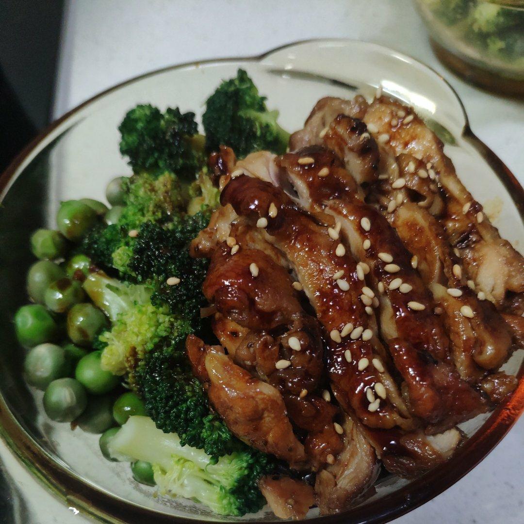 照烧鸡腿饭