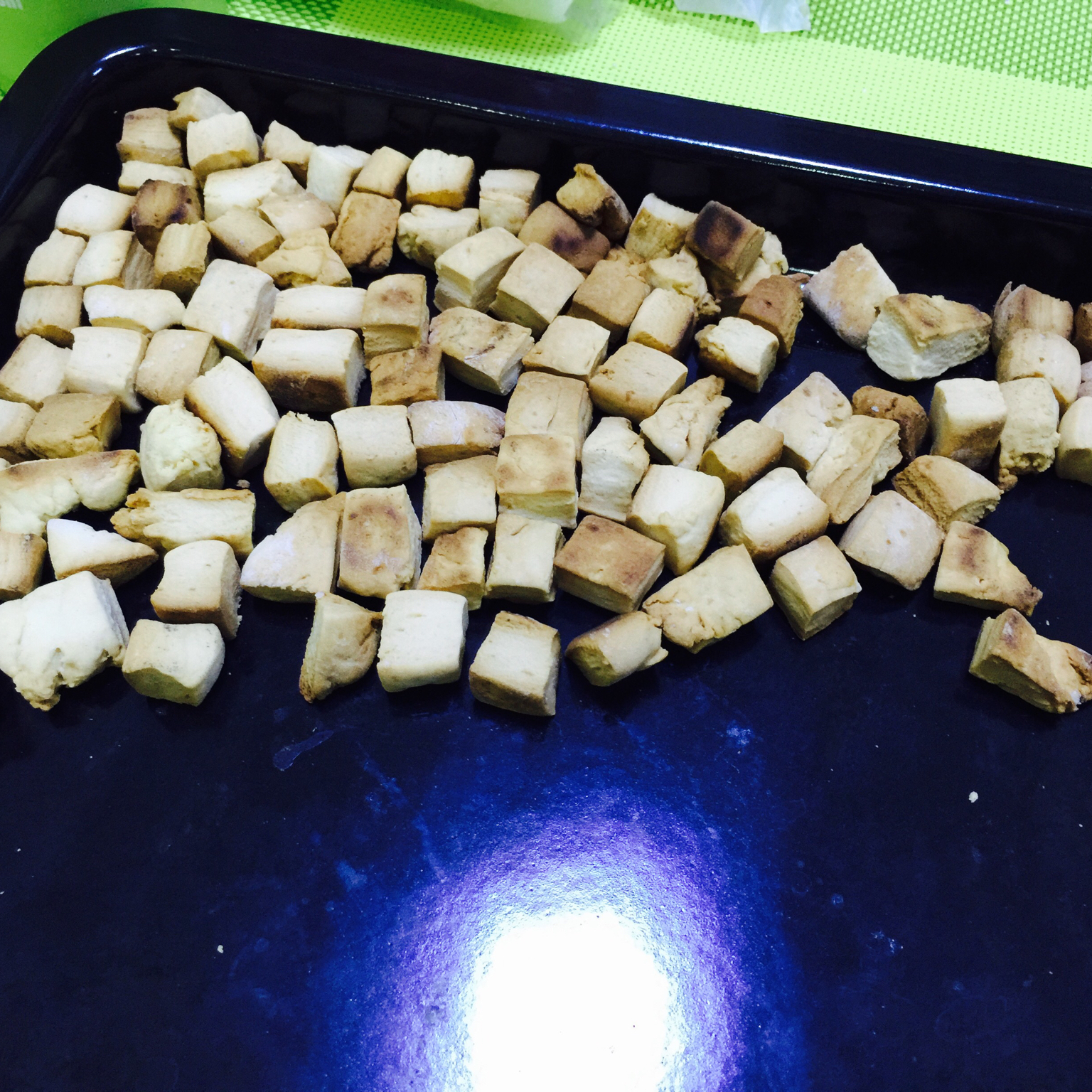 小石头饼干。