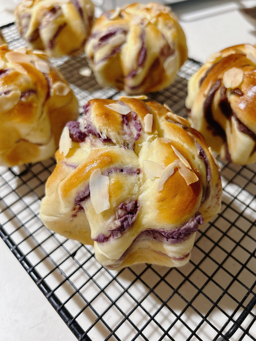 奶香芋泥星星包