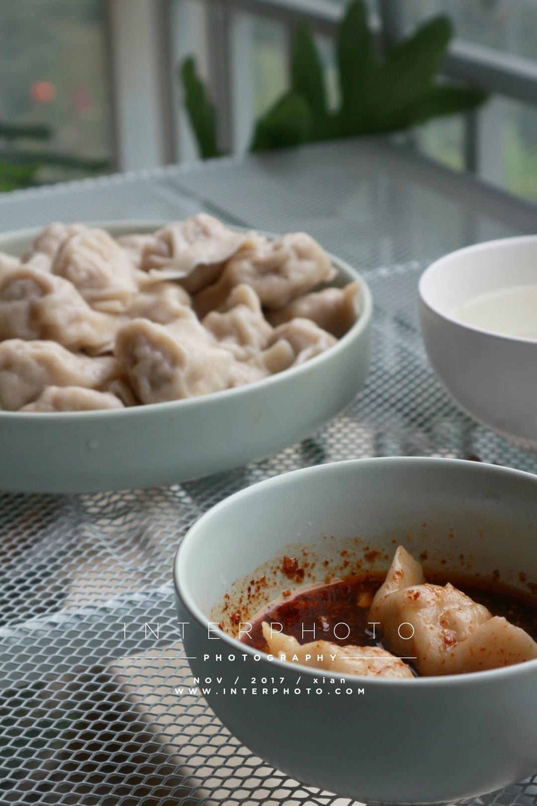 爆汁番茄牛肉饺