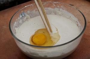 葱花鸡蛋饼【早餐绝配】的做法 步骤1