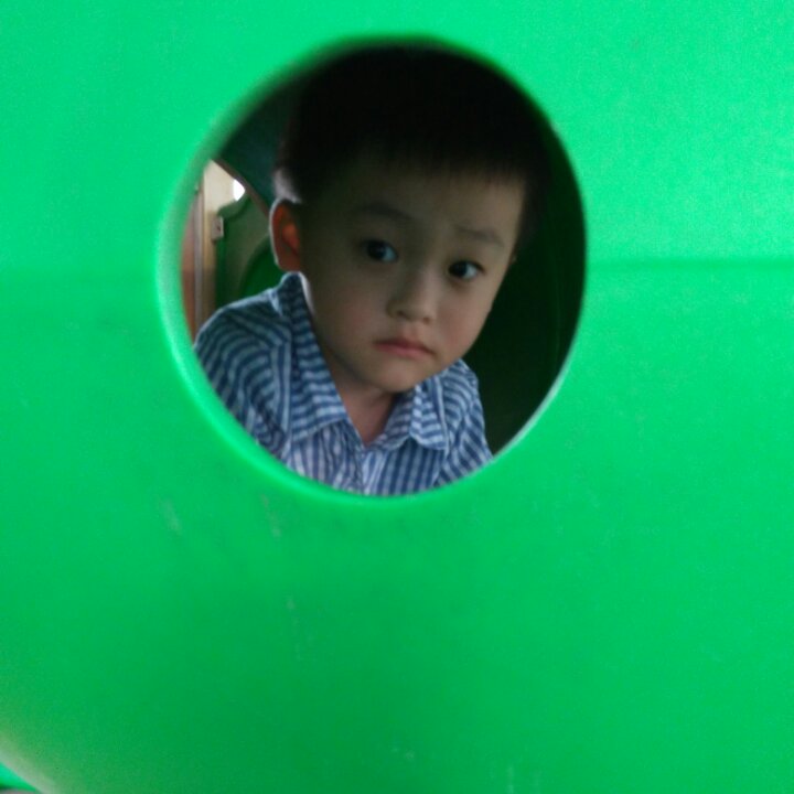妮妮LZH