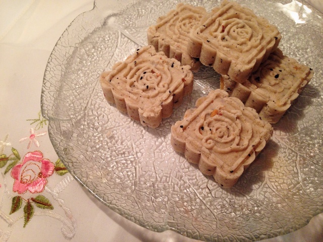 艾小cing做的松子糕