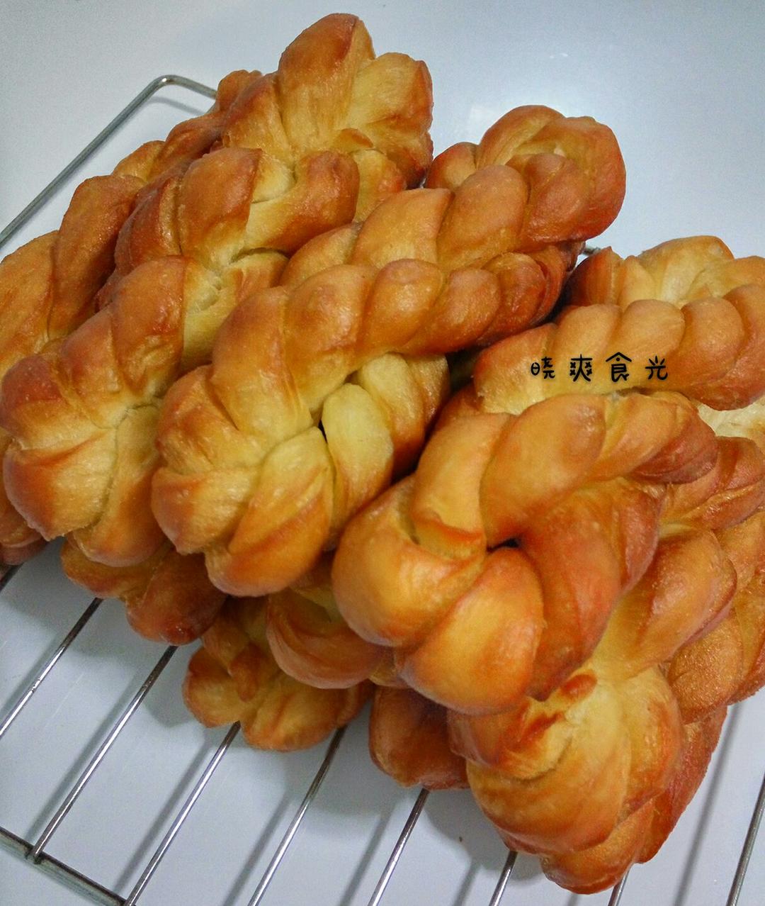 油炸松软麻花~也可以烤箱烤
