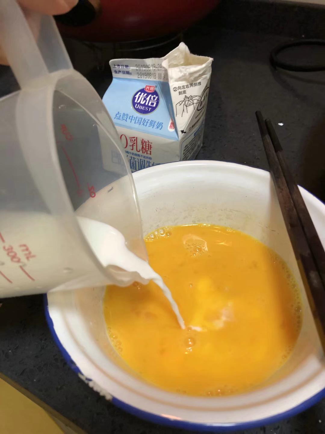 纯奶手撕吐司的做法 步骤1