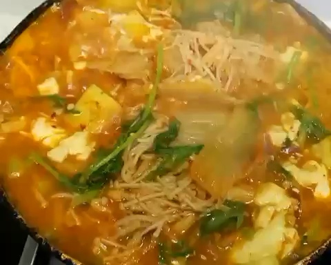 韩国🇰🇷泡菜辣汤的做法 步骤3