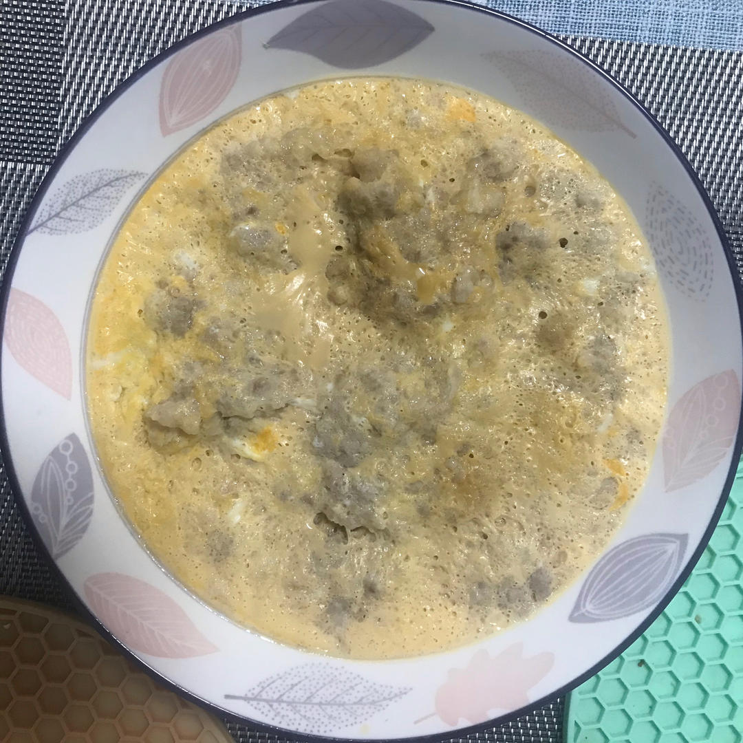 简单又好吃的肉饼蒸蛋