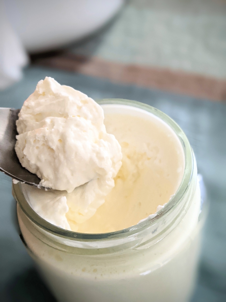 【巨简单】Creme Fraiche 法式酸奶油的做法