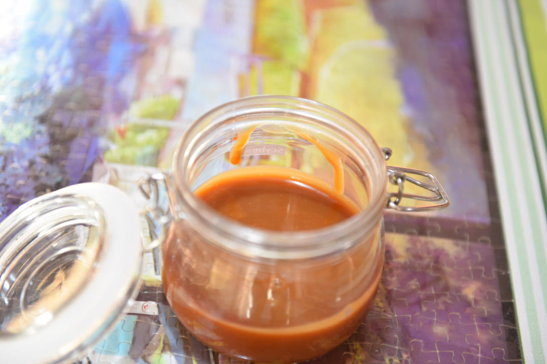 海盐焦糖酱(太妃酱)——奶茶奶油蛋糕淋面等等都能用哦
★装饰技能★