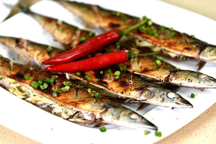 德普烤箱食谱——烤箱秋刀鱼的做法
