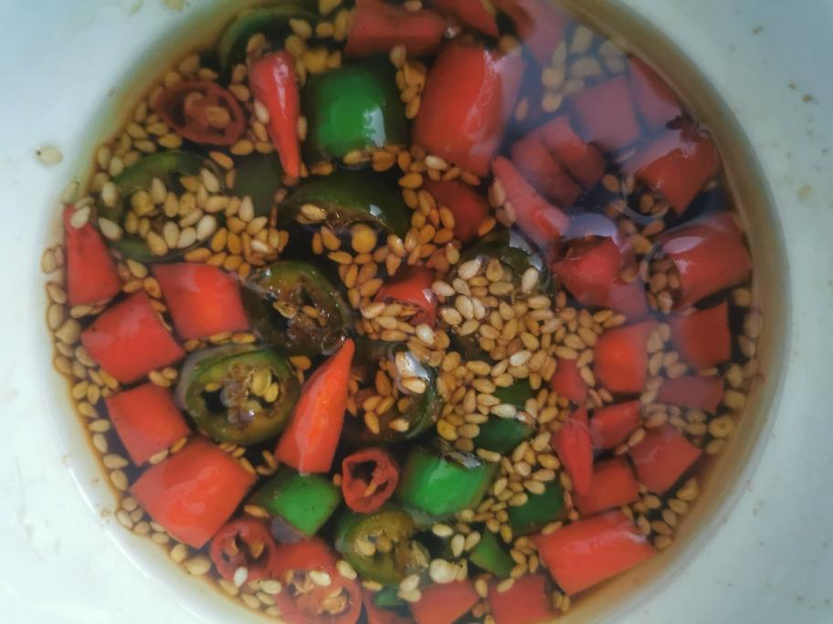 简单的猪肚鸡蘸料的做法