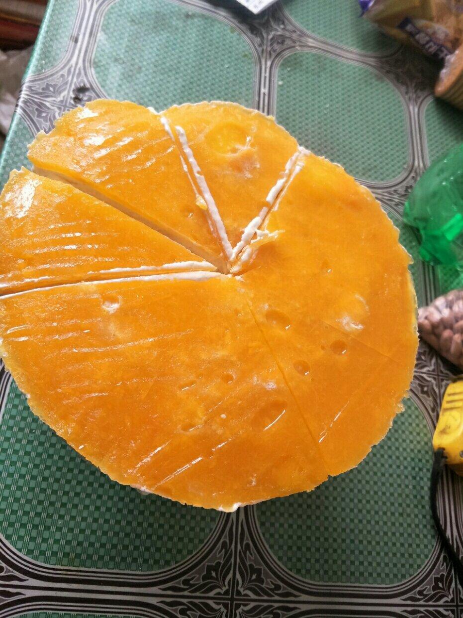 8寸芒果慕斯蛋糕