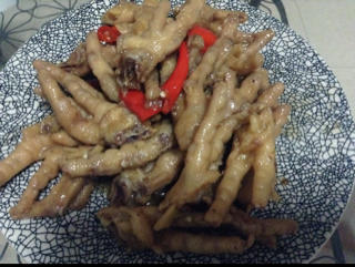 香辣烧鸡爪