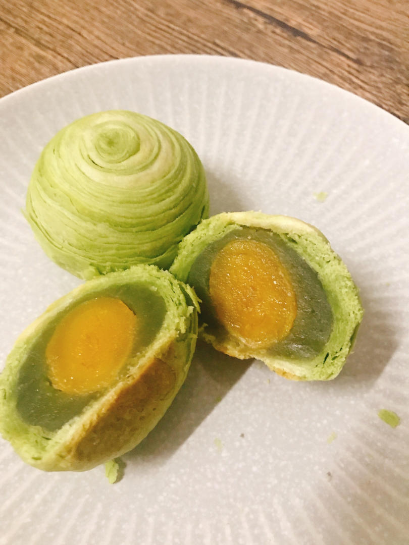 中式酥点（豆沙酥、菊花酥、葵花酥）