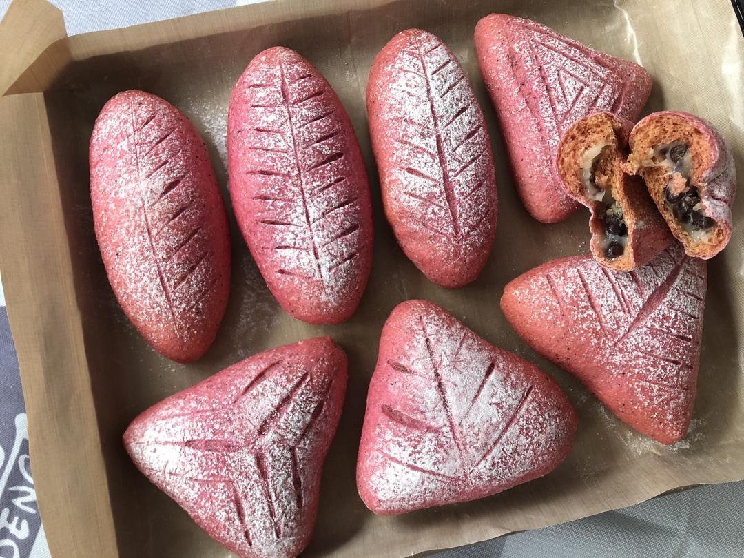 火龙果麻薯欧包