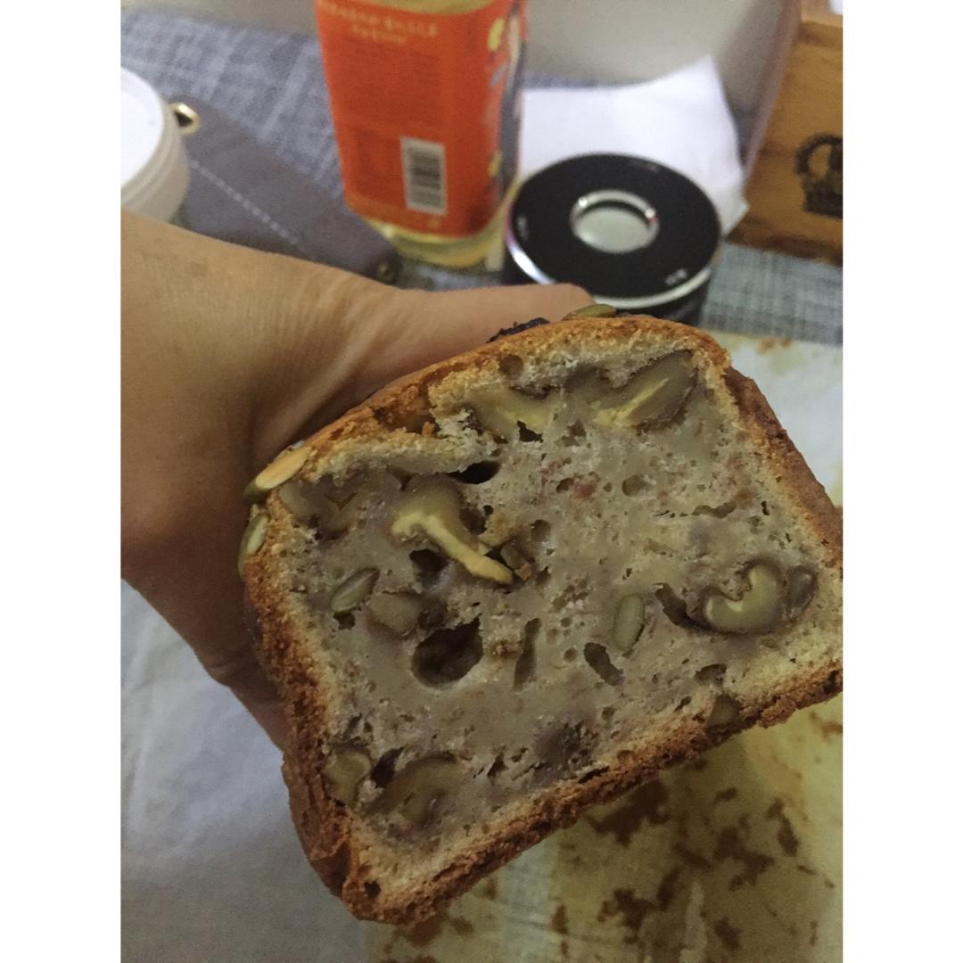 星巴克香蕉核桃蛋糕（Banana loaf）