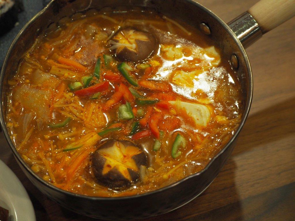 韩式泡菜牛肉汤